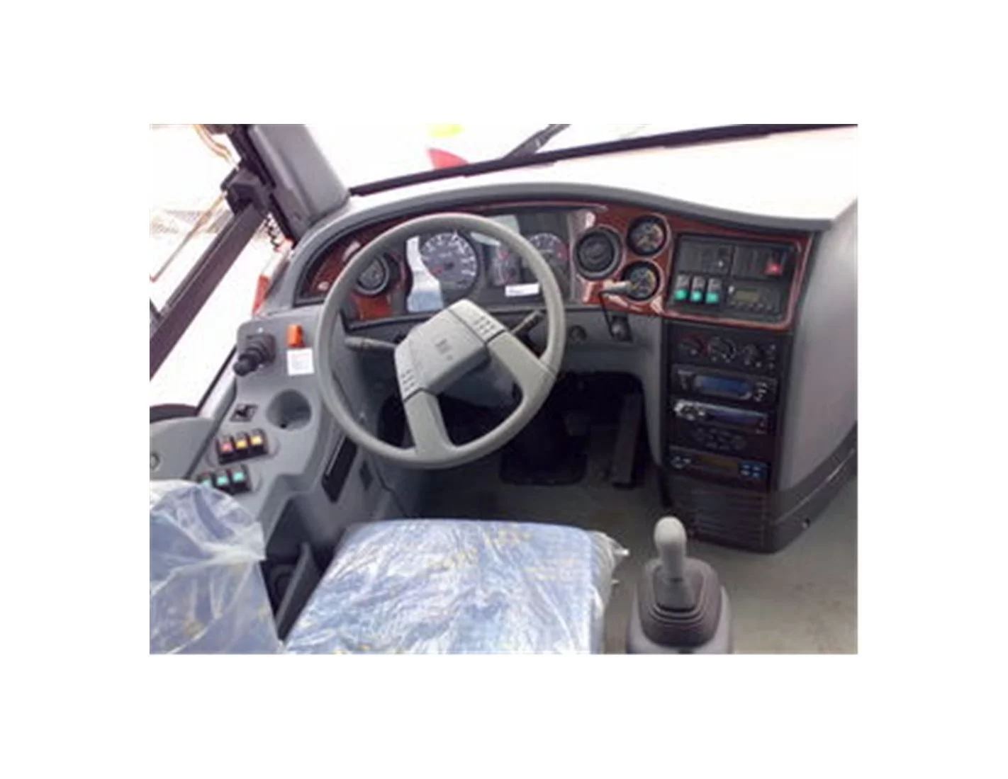 Isuzu Roybus C 01.2007 3D Inleg dashboard Interieurset aansluitend en pasgemaakt op he 10 -Teile