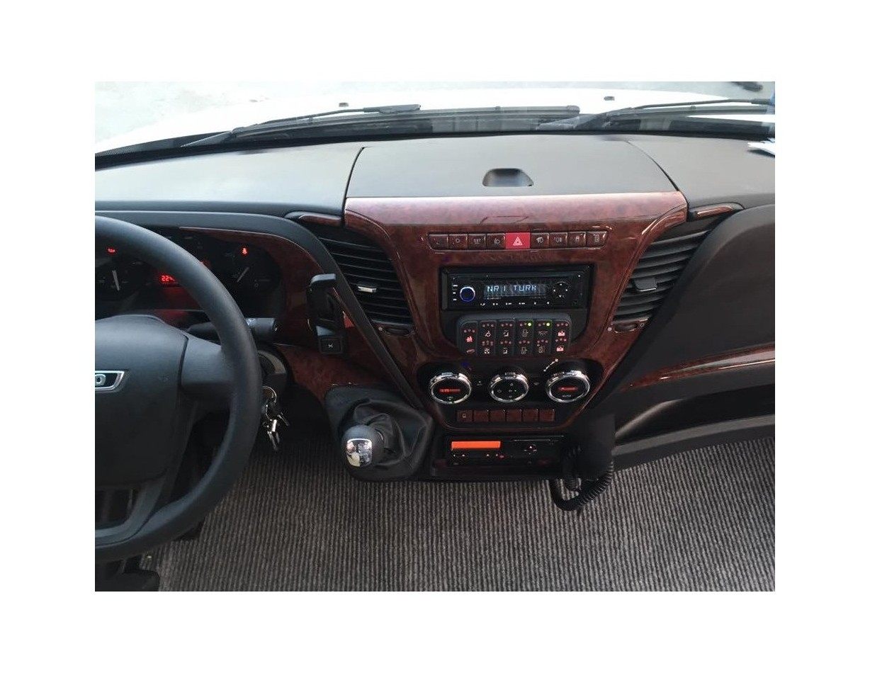 Iveco Daily 07.2014 3D Inleg dashboard Interieurset aansluitend en pasgemaakt op he 38 -Teile