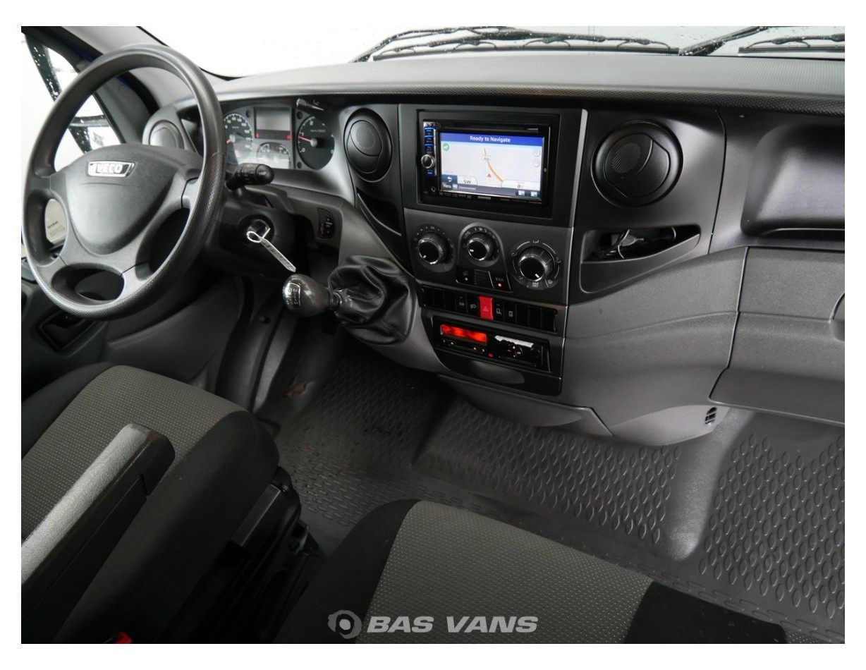 Iveco Daily 2010-2014 3D Inleg dashboard Interieurset aansluitend en pasgemaakt op he 30 -Teile