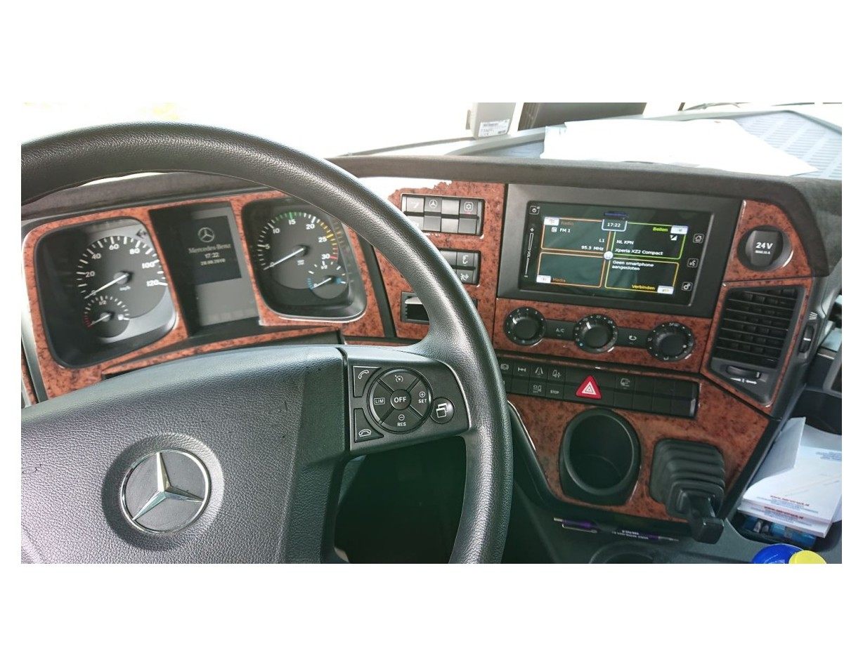Mercedes Actros Antos 09.2016 Kit Rivestimento Cruscotto all'interno del veicolo Cruscotti personalizzati 24-Decori
