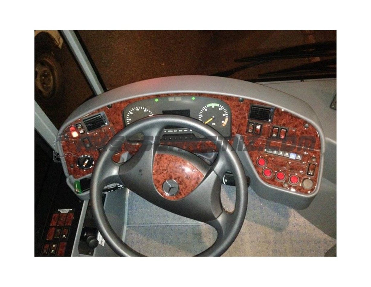 Mercedes Connecto 01.2013 3D Inleg dashboard Interieurset aansluitend en pasgemaakt op he 52 -Teile