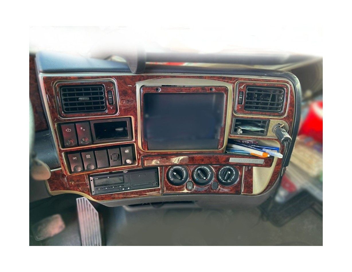 Renault Magnum 08.2006 Kit Rivestimento Cruscotto all'interno del veicolo Cruscotti personalizzati 24-Decori