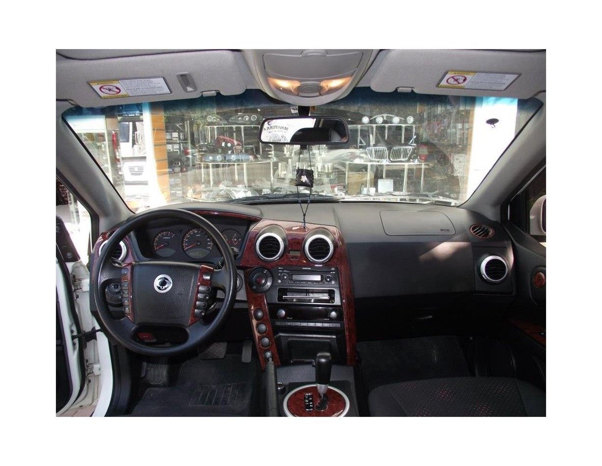Ssangyong Actyon Sport 08.2009 Kit Rivestimento Cruscotto all'interno del veicolo Cruscotti personalizzati 20-Decori