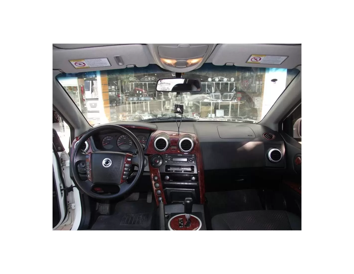 Ssangyong Actyon Sport 08.2009 3D Inleg dashboard Interieurset aansluitend en pasgemaakt op he 20 -Teile