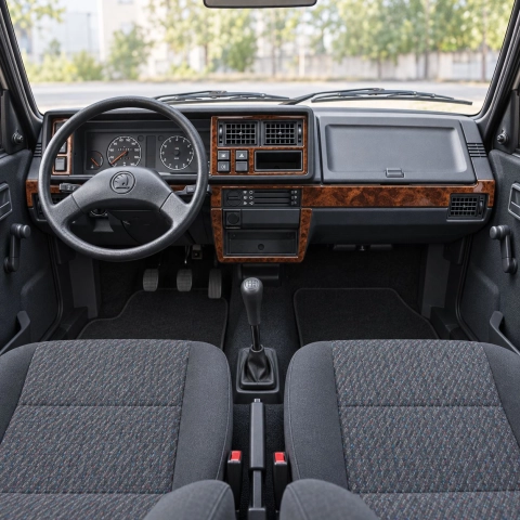 Skoda Favorit 1989-1995 kit 3D de molduras interiores para salpicadero 6 piezas