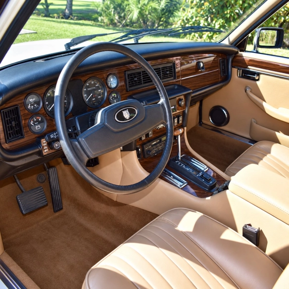 Daimler Jaguar XJ6/12 Series 3 1983-1987 3D Cockpit Dekor Interieurleisten Set As shown in product diagram-teilig