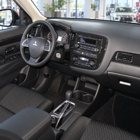 Mitsubishi Outlander 2023 – Designer Trim – Kit completo para interiores