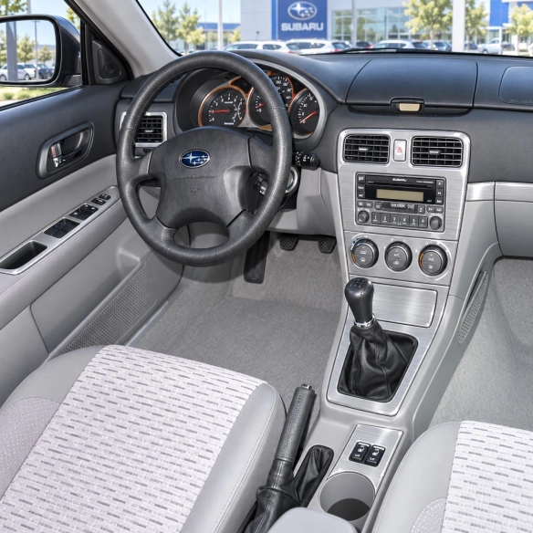 Subaru Forester 2003-2006 Full Set, Automatic Gear interieur dashboard decoratieset dashboard decor