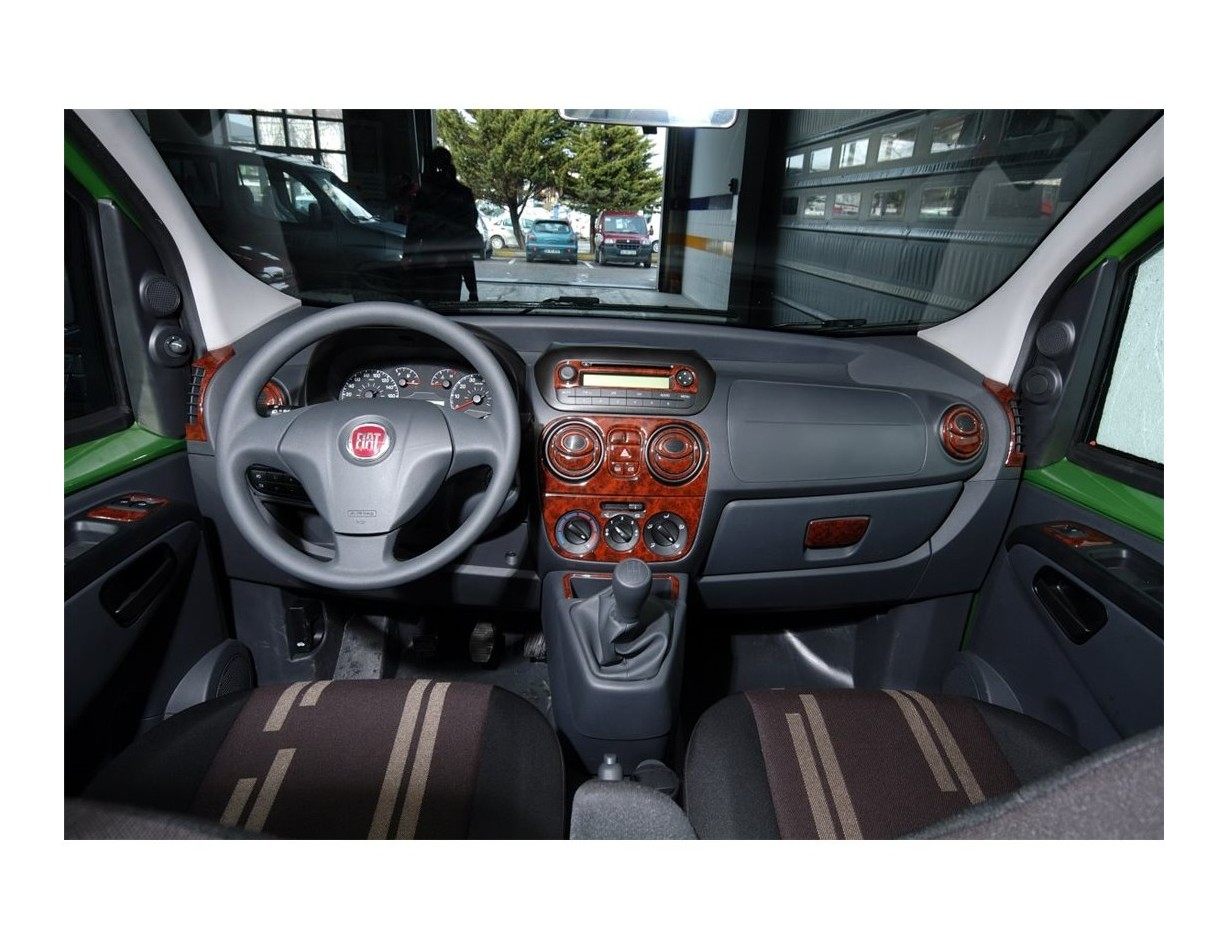 Fiat Fiorino 2008 Kit la décoration du tableau de bord 27-Pièce - 1 - habillage decor de tableau de bord