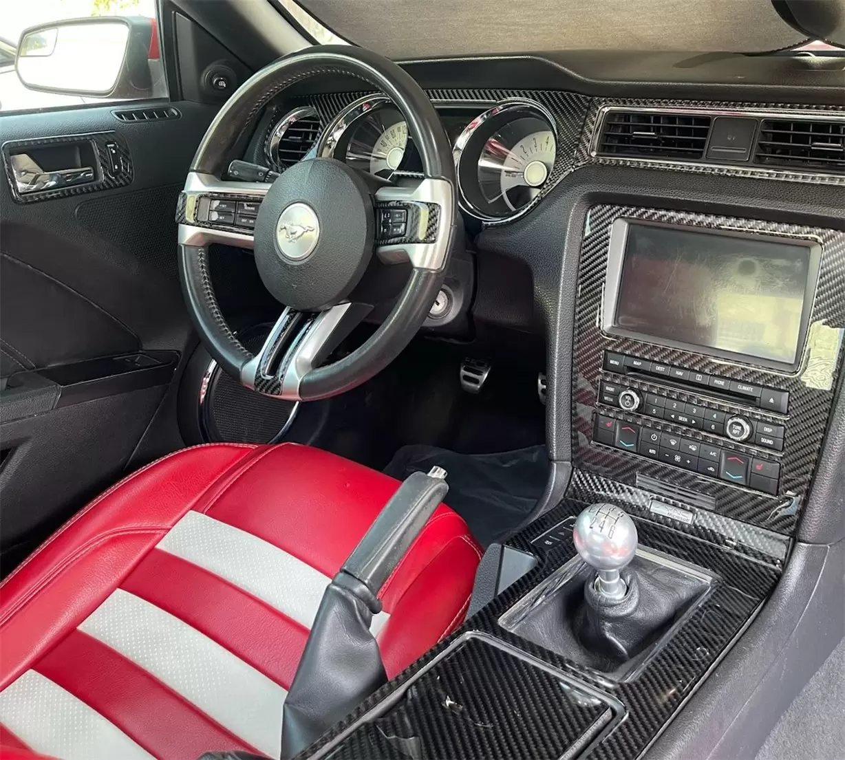 2010 mustang interior parts discount