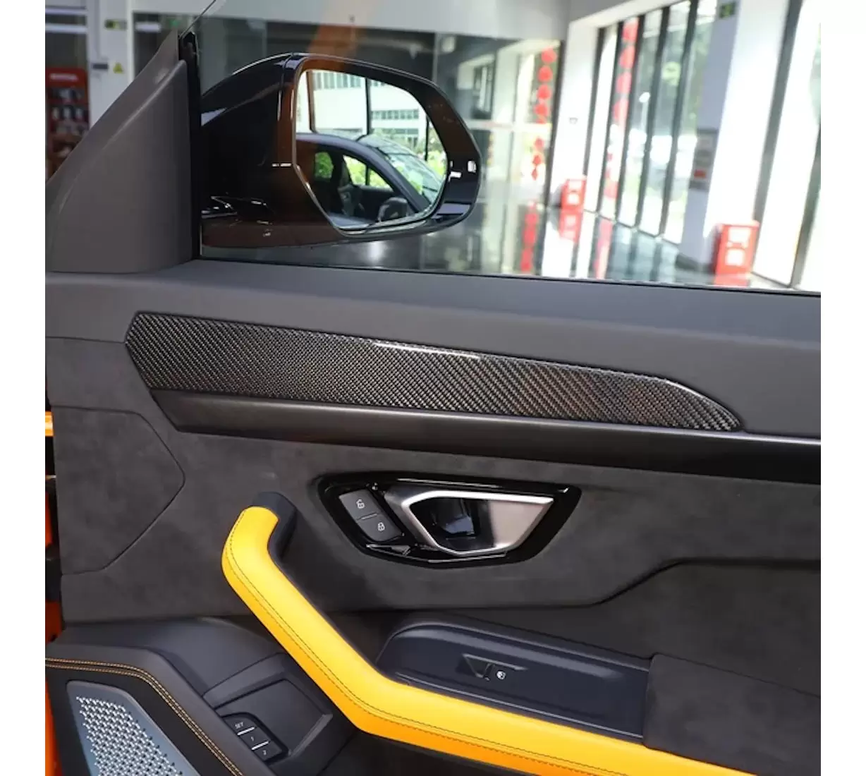 Lamborghini Urus 2018-2024 3D Signature Interior Dashboard Trim Kit Dash Trim Dekor 15-Parts