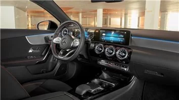 Modèle de découpe de revêtement intérieur Mercedes-Benz A W177 2018