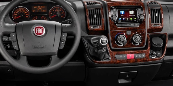 Fiat Ducato X250 / X290 (2006–2021) Cockpit Dekor: welches Armaturenbrett-Dekorset passt?