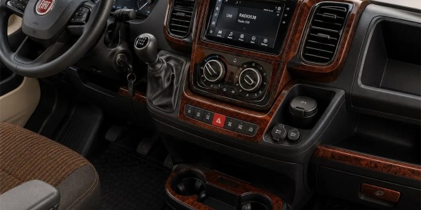 Fiat Ducato 2022 Cockpit Dekor: welches Armaturenbrett-Dekorset passt?