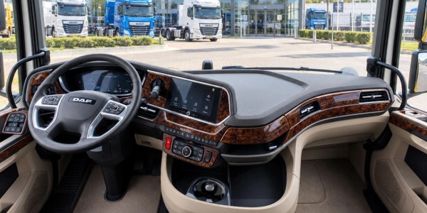 DAF XG & XG+ interior: dashboard trim kits and interior accessories for the New Generation