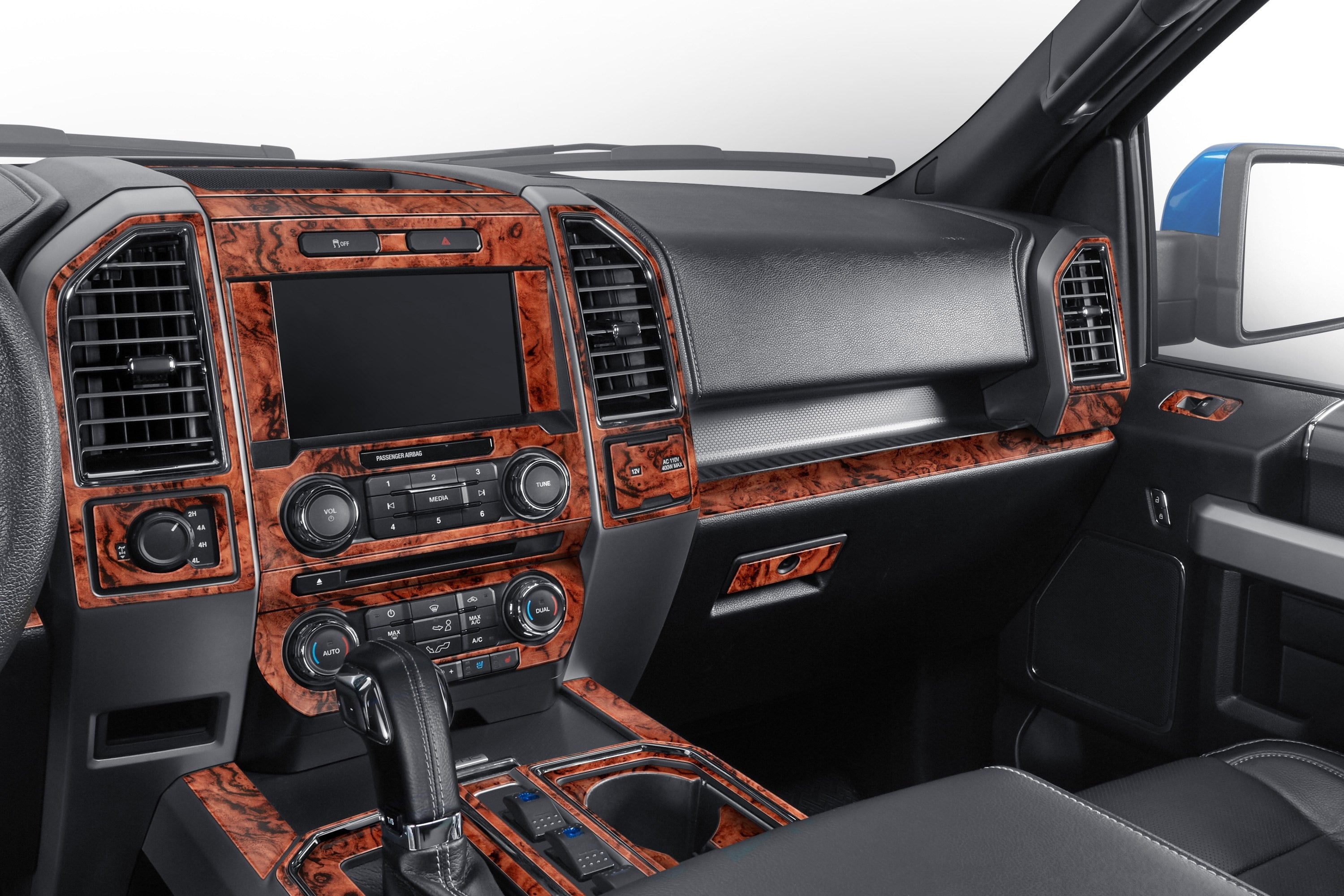 What US Drivers Should Compare Before Buying Dashboard Trim Kits